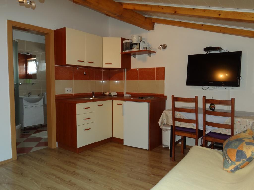 Apartments Sanja Baška Rom bilde