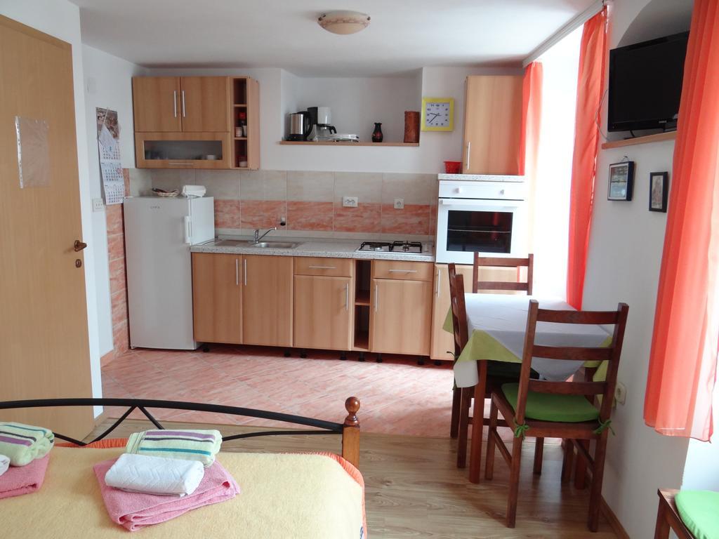 Apartments Sanja Baška Rom bilde